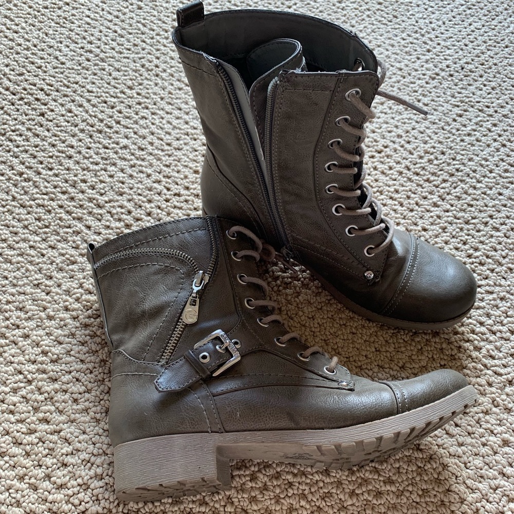 Grey boots by Guess